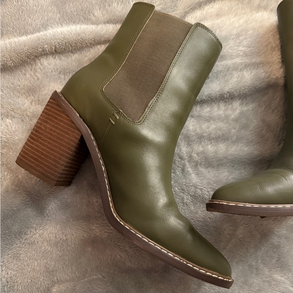 Crown Vintage boots - Picture 2 of 10